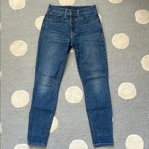 Lucky Brand High Rise light wash jeans